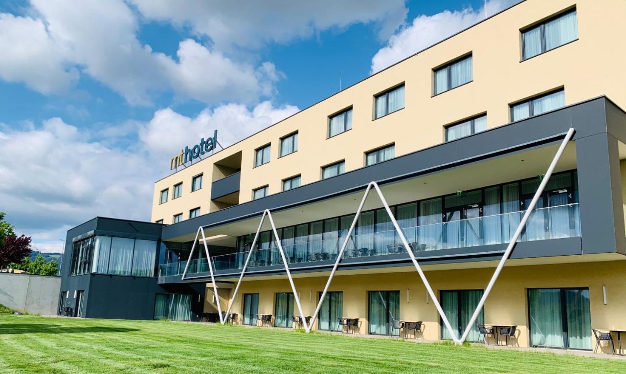 Mt Hotel Zeltweg Exterior foto